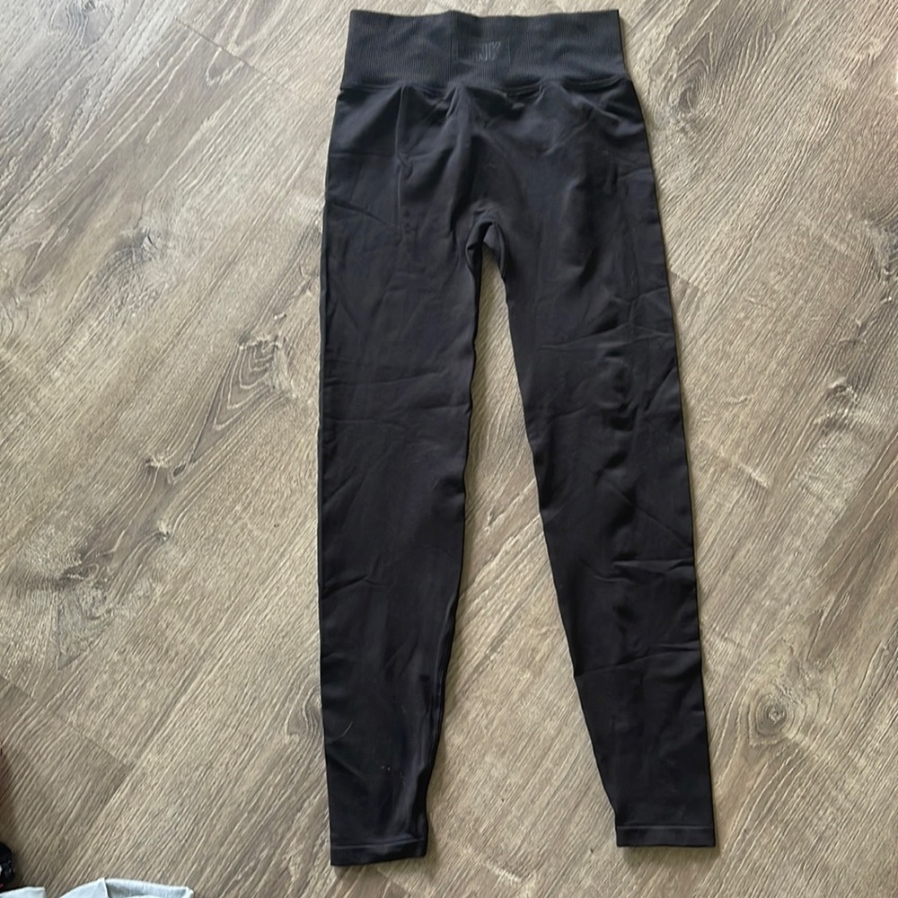Victoria secret pink work out leggings